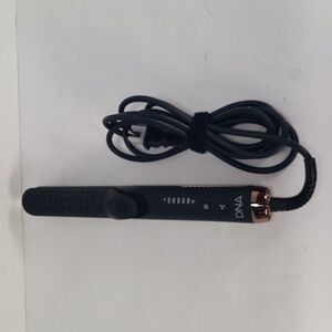 DNA DNAHAIRTOOLS AIR STYLER INFRARED CURLING FLAT IRON MODEL: 817222394